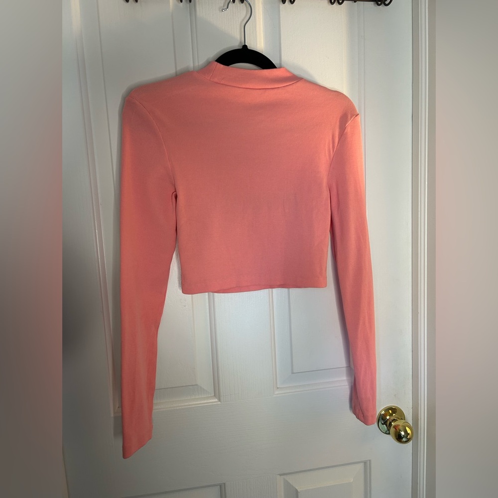 Pink Butterfly Y2K Cut Out Top Size Large Urban Outfitters - Picture 7 of 10